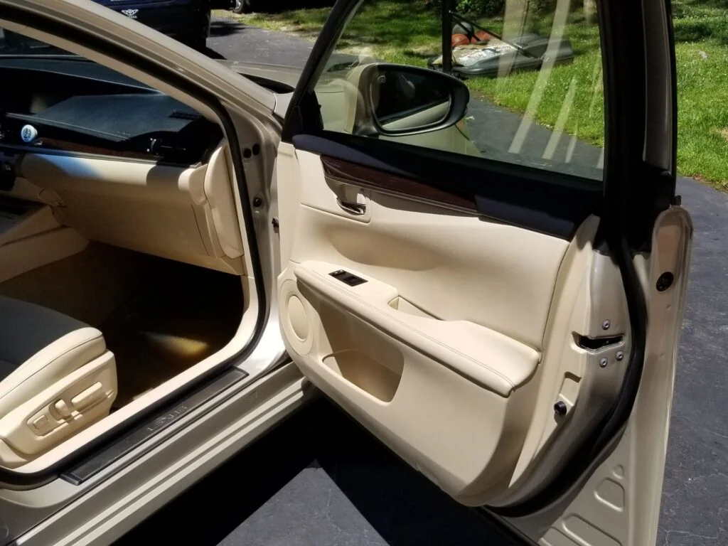 How Long Does It Take to Get Your Car Detailed: Quick & Thorough Guide